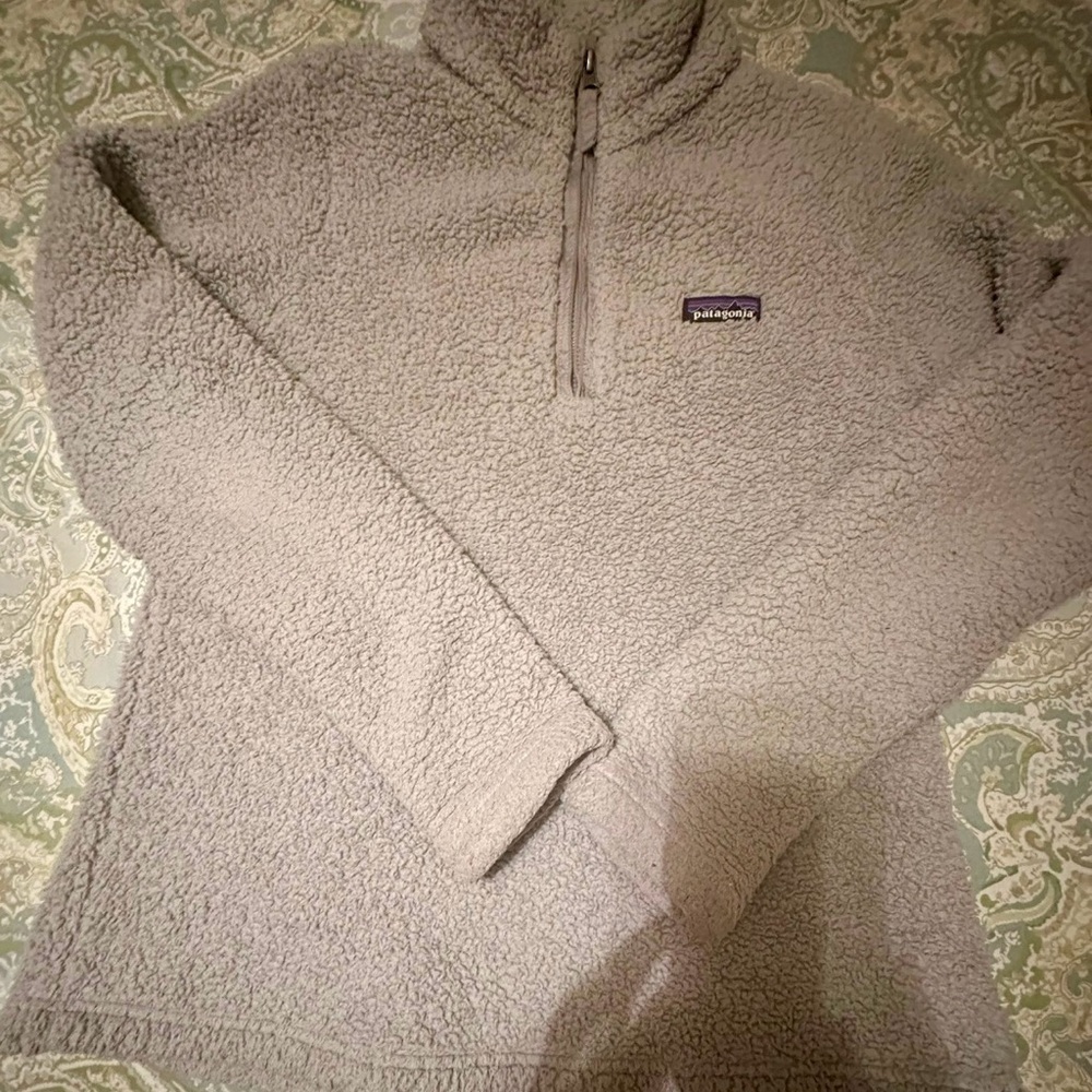 •••Patagonia Los Gatos 1/4 Zipper, Cream, Medium,
Style Number #25235•••